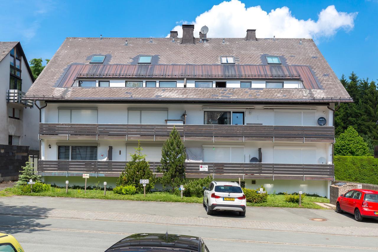 Apartment In *